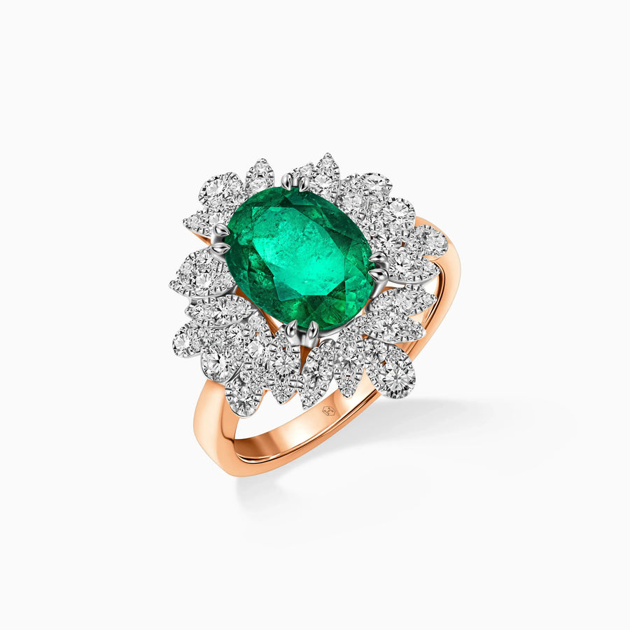 Regal Radiance Emerald Ring