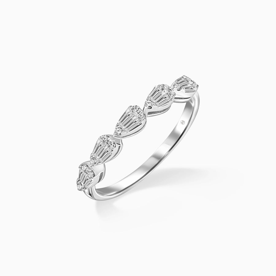 Embrace of Diamonds Ring